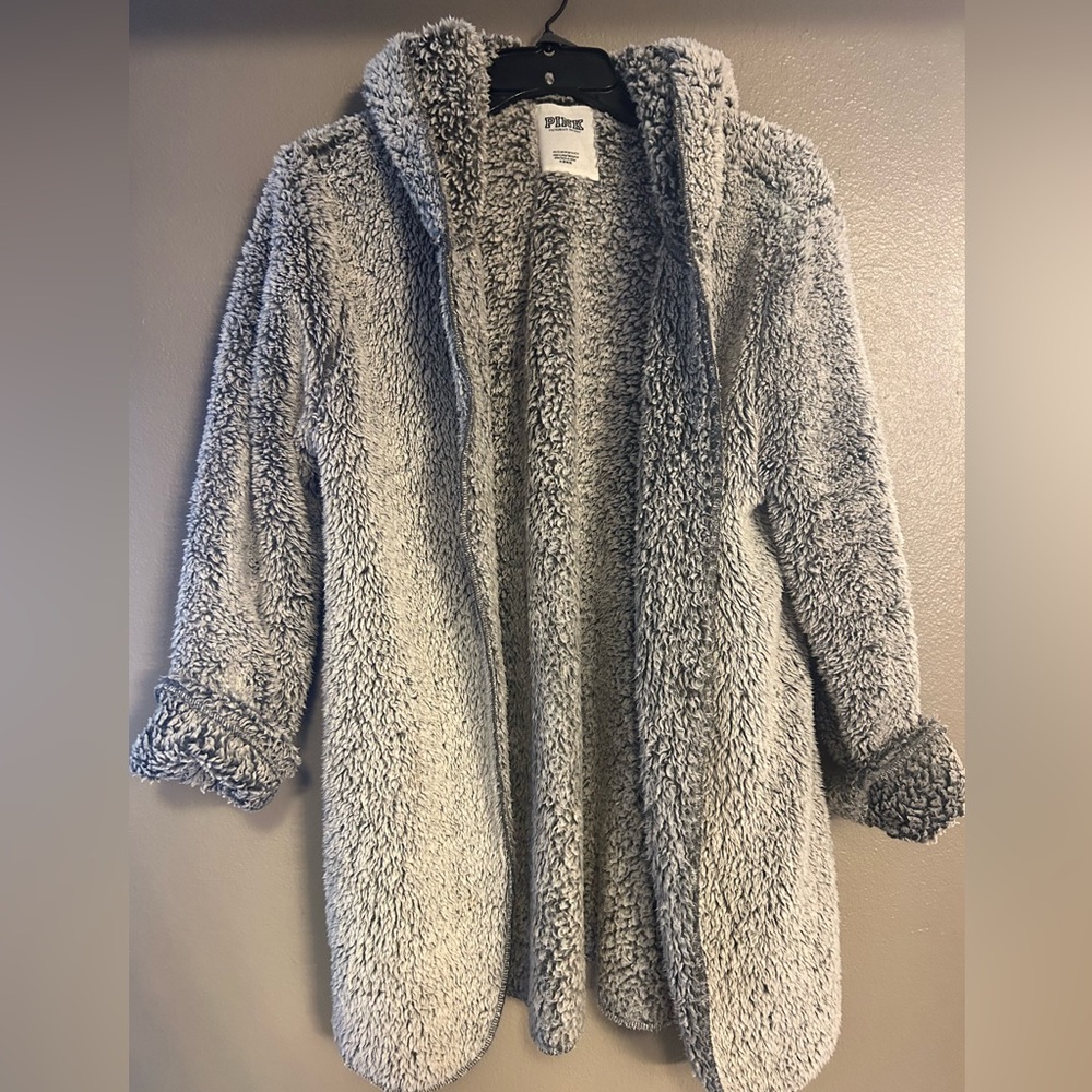 Victoria’s Secret PINK sherpa.